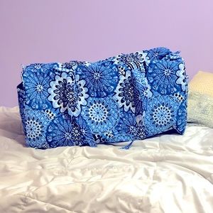 Vera Bradley Large Travel Duffel Bag (NEW)